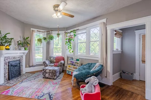 Bloomington, IL 61701,703 N Evans ST