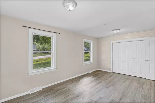 Wonder Lake, IL 60097,7506 Salem RD