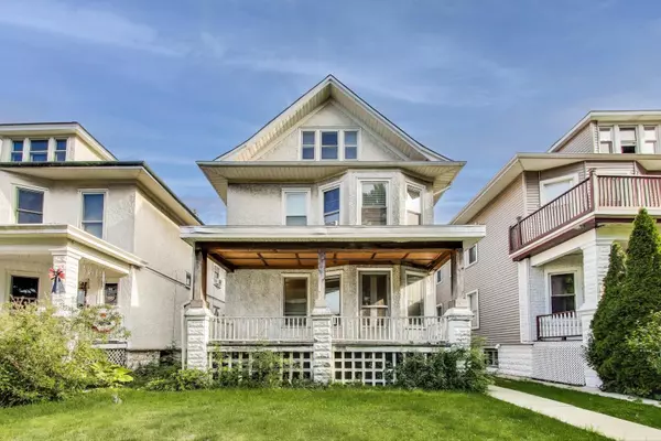 5037 W SUNNYSIDE AVE, Chicago, IL 60630