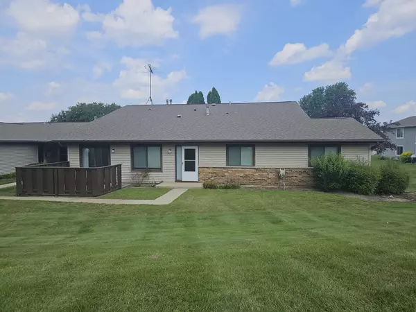 5202 Winslow CIR #5202-B, Mchenry, IL 60050