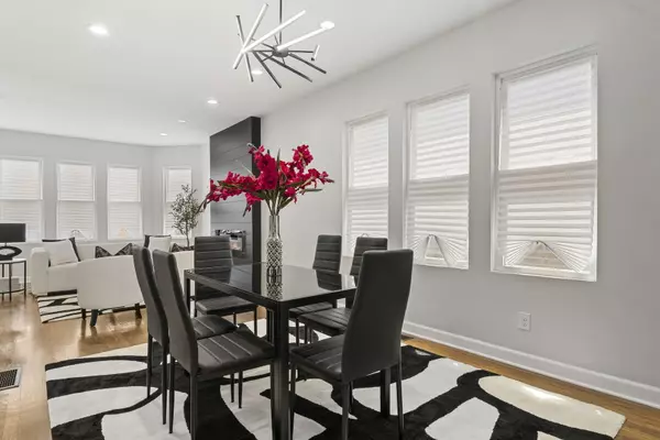 Chicago, IL 60620,8746 S Wood ST