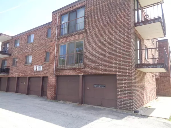 10221 CENTRAL AVE #2A, Oak Lawn, IL 60453