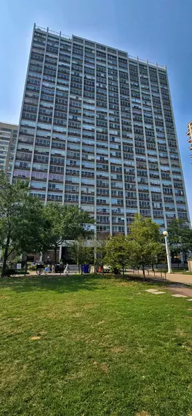 6171 N Sheridan RD #2307, Chicago, IL 60660