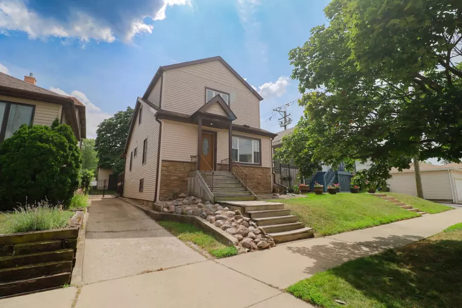 6341 W EDDY ST, Chicago, IL 60634