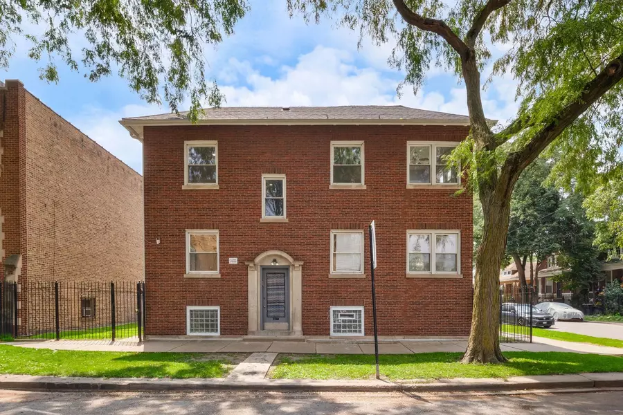 923 W 85th ST, Chicago, IL 60620