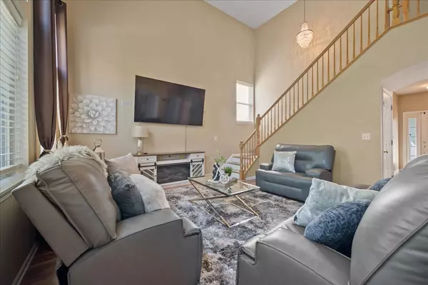 Montgomery, IL 60538,1722 Newport LN