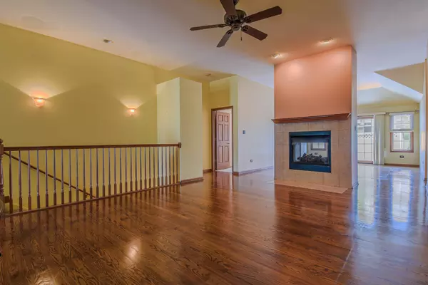 Shorewood, IL 60404,313 Louisa ST N