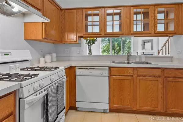 Naperville, IL 60564,2710 Rockport LN
