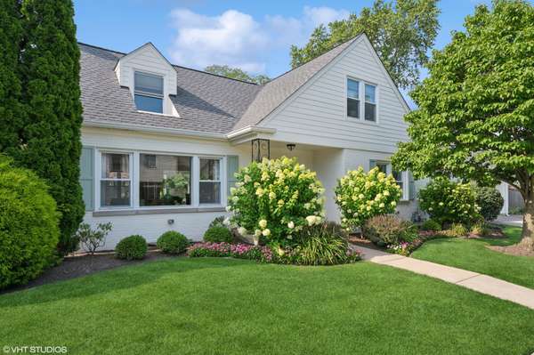 244 Elm ST, Glenview, IL 60025