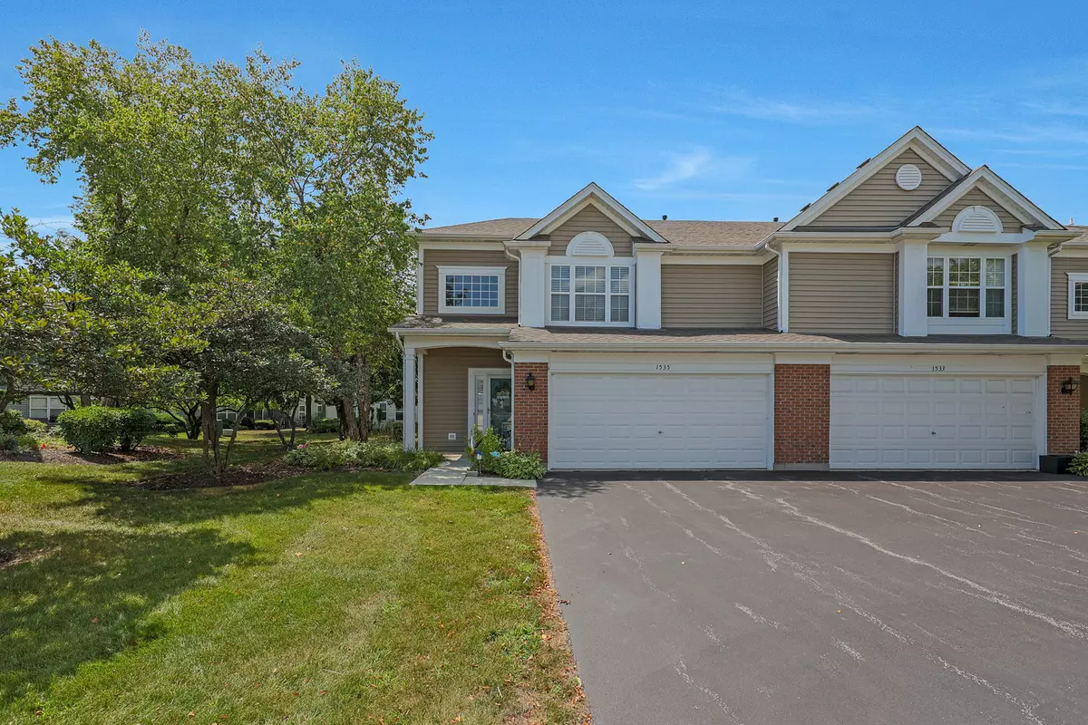 Palatine, IL 60074,1535 E Chivalry CT