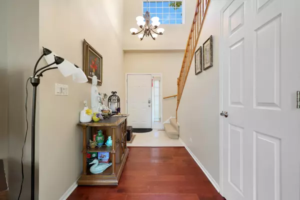 Palatine, IL 60074,1535 E Chivalry CT