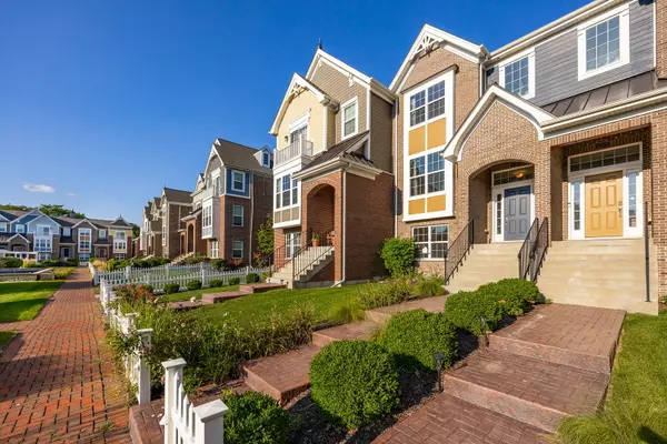Naperville, IL 60564,4197 Royal Mews CIR