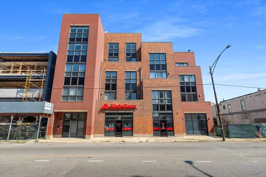 1610 W Grand AVE #2C, Chicago, IL 60622