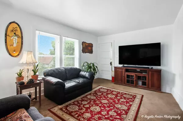 Waukegan, IL 60085,419 N Ash ST