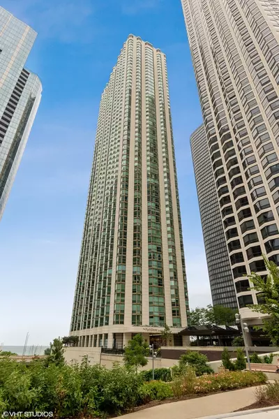 195 N Harbor DR #4502, Chicago, IL 60601