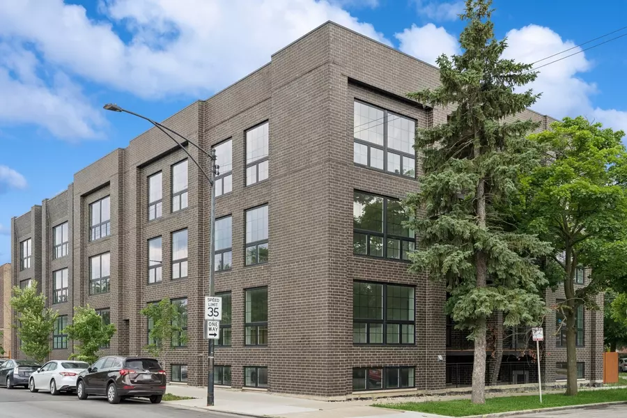 5830 N Lincoln AVE #2W, Chicago, IL 60659