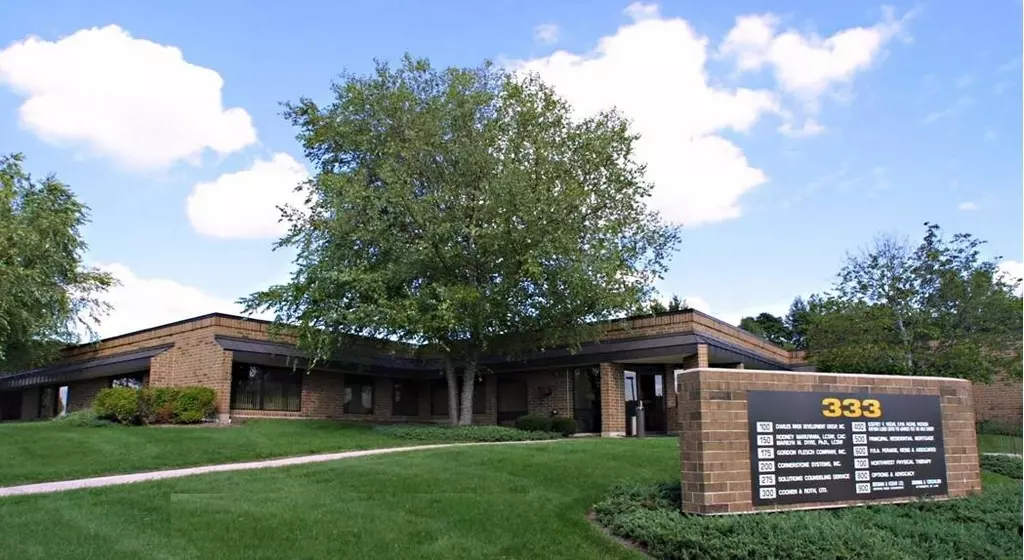 333 Commerce DR #900-950, Crystal Lake, IL 60014