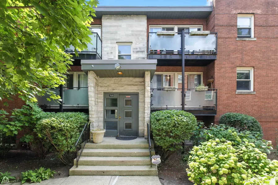 7525 N Damen AVE #M1, Chicago, IL 60645