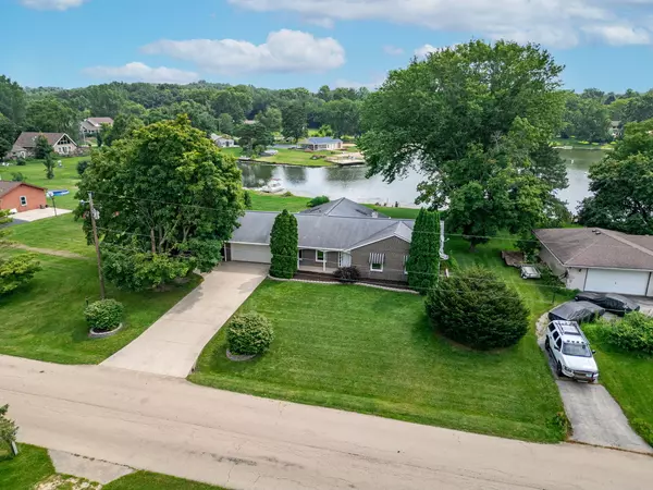 Rockford, IL 61101,4145 Shorewood DR