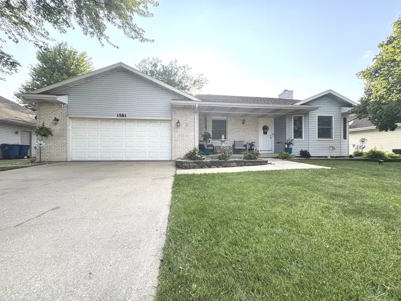 1581 Carver CIR, Bourbonnais, IL 60914