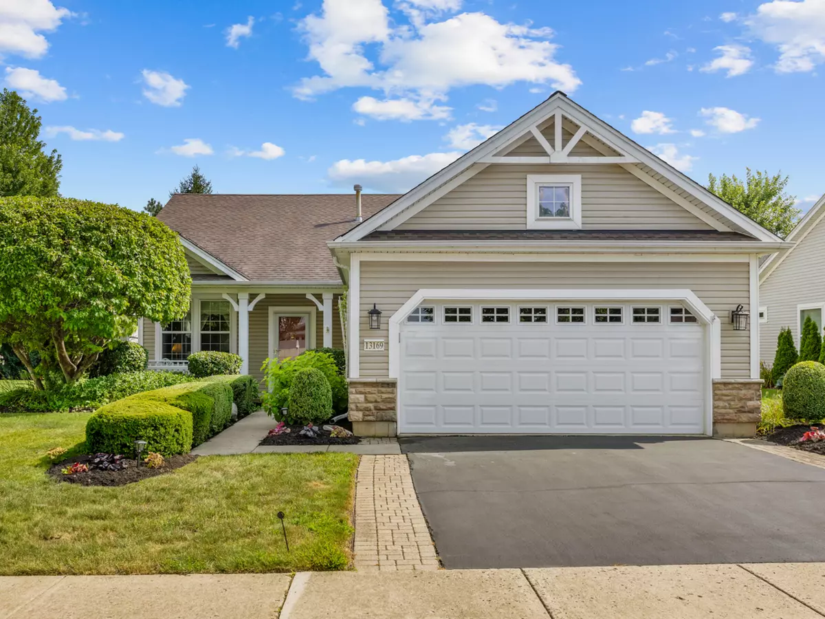 Huntley, IL 60142,13169 W Essex LN