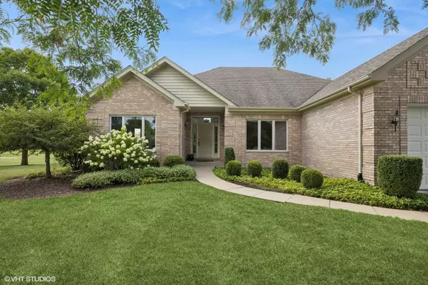 Lakewood, IL 60014,9209 Loch Glen DR