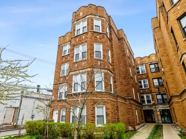 6414 N Albany AVE #3R, Chicago, IL 60645