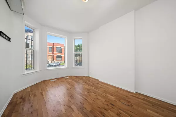 Chicago, IL 60612,2857 W POLK ST