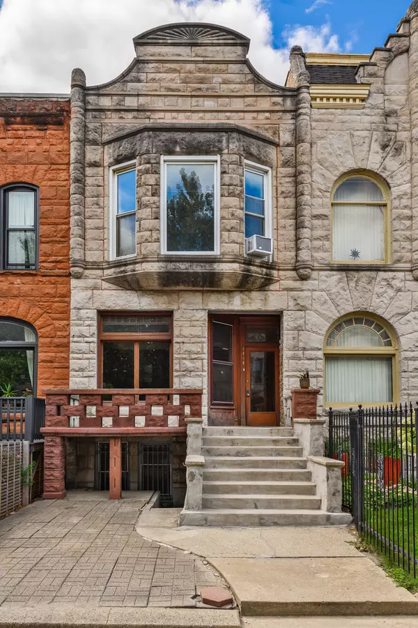 4444 S Berkeley AVE, Chicago, IL 60653