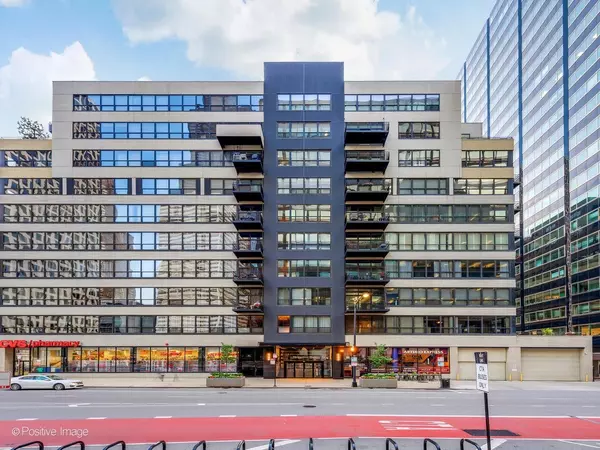 130 S CANAL ST #310, Chicago, IL 60606