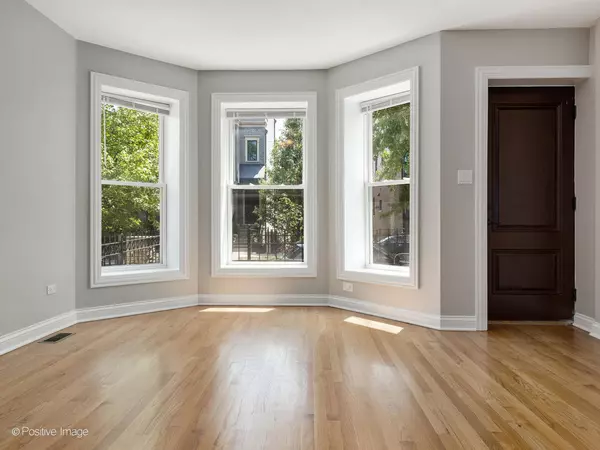 Chicago, IL 60622,1942 W Cortland ST #1