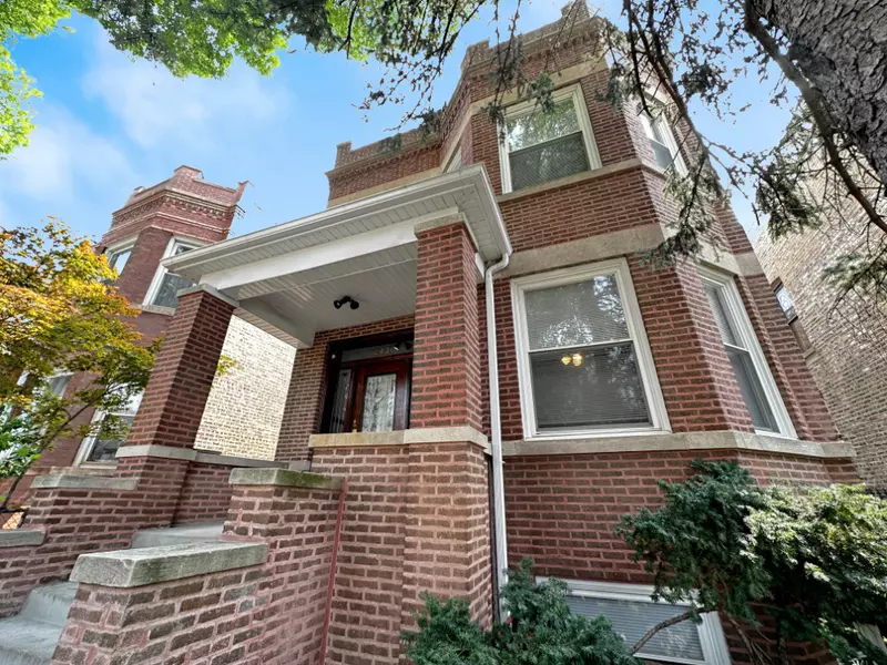 2431 N Kostner AVE #1, Chicago, IL 60639