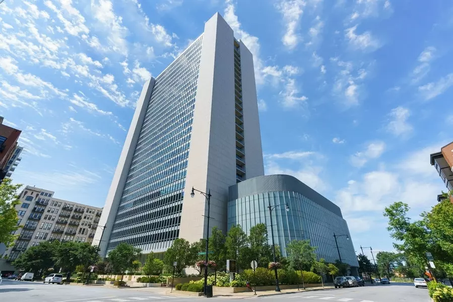 500 W SUPERIOR ST #802, Chicago, IL 60654