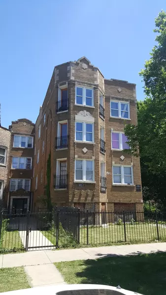 6847 S Indiana AVE, Chicago, IL 60637