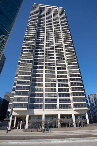 360 E Randolph ST #3507, Chicago, IL 60601