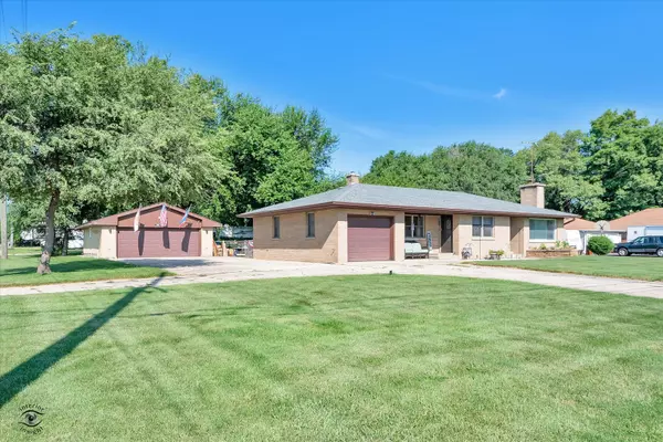 294 S Division ST, Braidwood, IL 60408