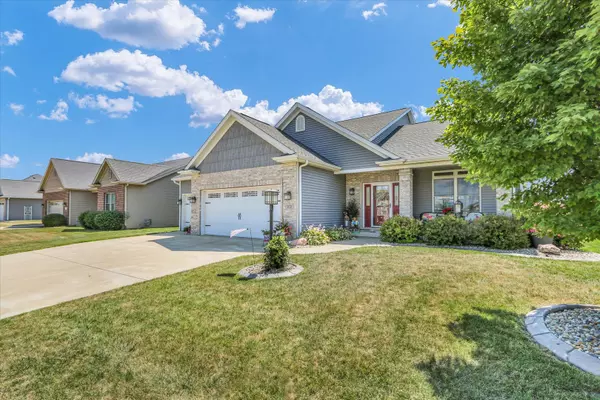 Savoy, IL 61874,1121 Declaration DR