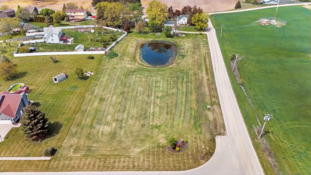 3 Ronhill RD, Yorkville, IL 60560