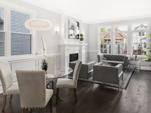 Chicago, IL 60647,1938 N Ridgeway AVE