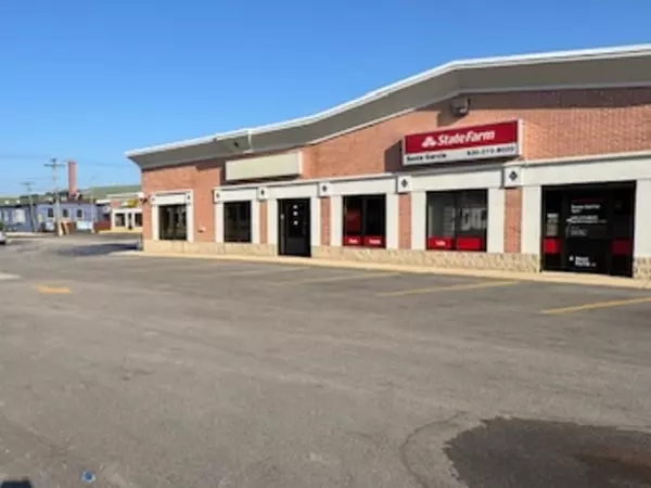 Plano, IL 60545,115 South ST E #A