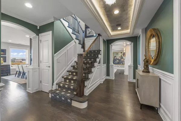 Glen Ellyn, IL 60137,462 PENNSYLVANIA AVE #4S