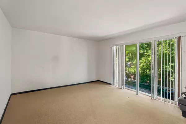 Cicero, IL 60804,1343 S Austin BLVD #2W