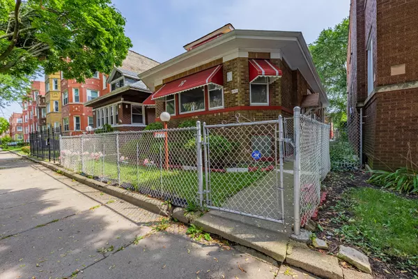 8221 S Marshfield AVE, Chicago, IL 60620