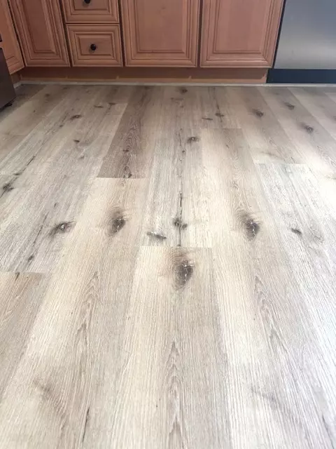 Bartlett, IL 60103,109 S Western AVE