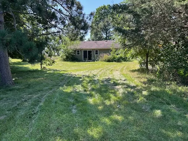 Hebron, IL 60034,10502 Seaman RD