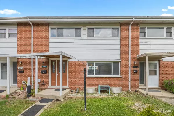 8044 W Lyons ST #B, Niles, IL 60714