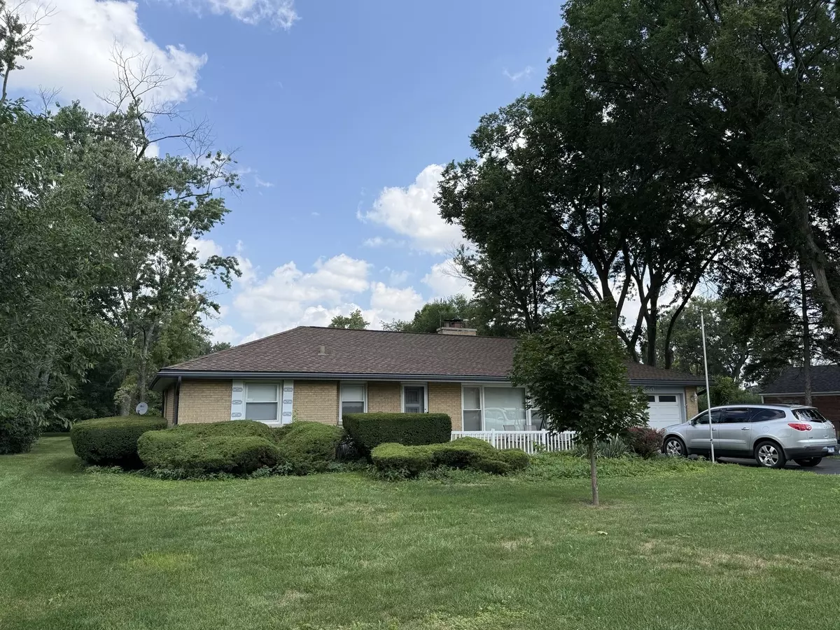 Bensenville, IL 60106,16W680 Crest AVE