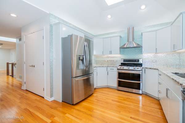 North Barrington, IL 60010,455 Eton DR