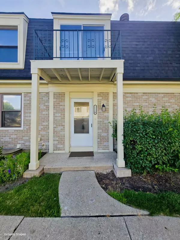 2120 N Ginger Creek DR #18D, Palatine, IL 60074