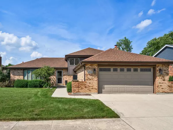 1316 Hughes AVE, Downers Grove, IL 60516